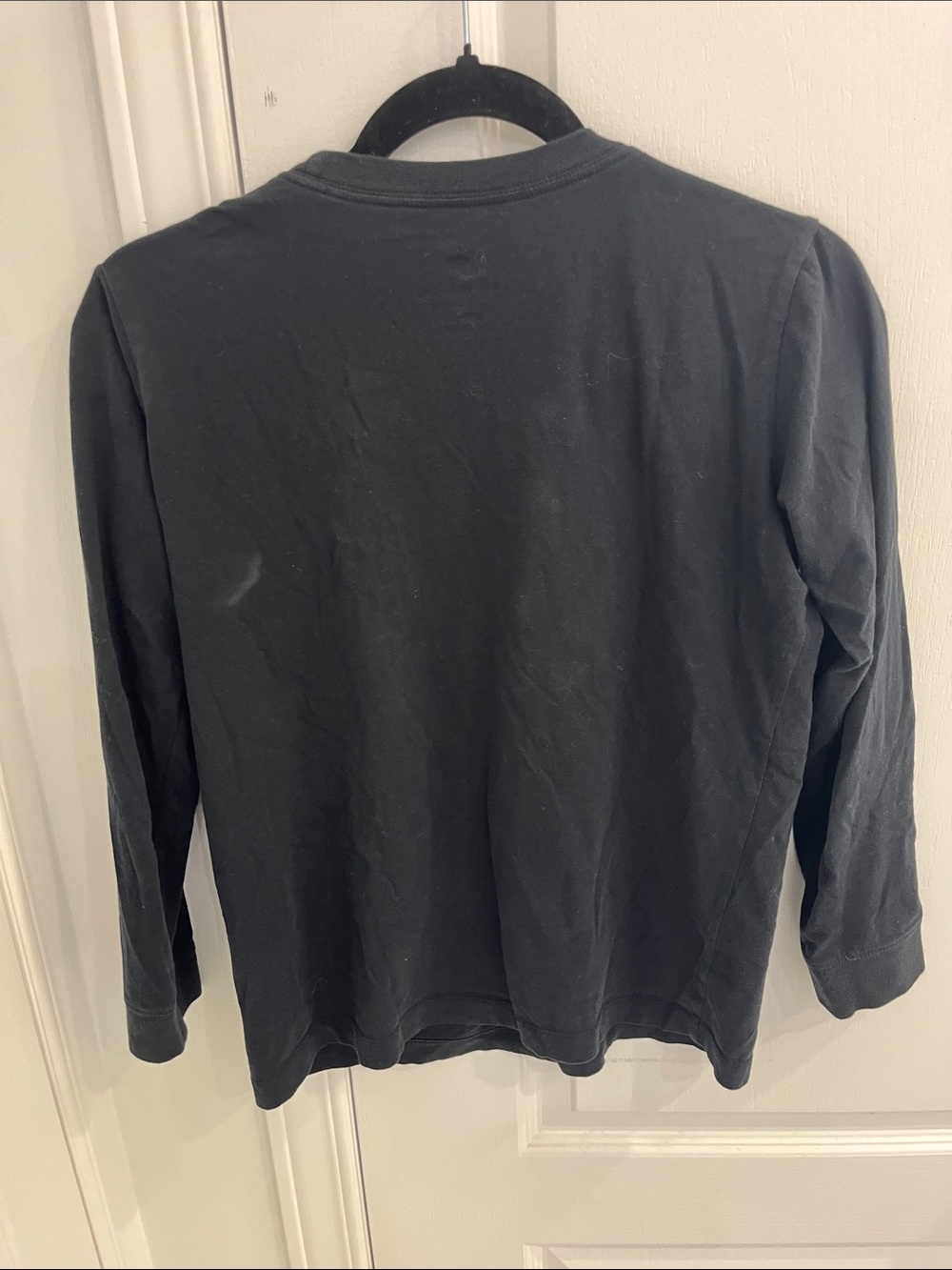 Nike Black Long-Sleeve Crewneck Tee with White Swoosh - Picture 3 of 3